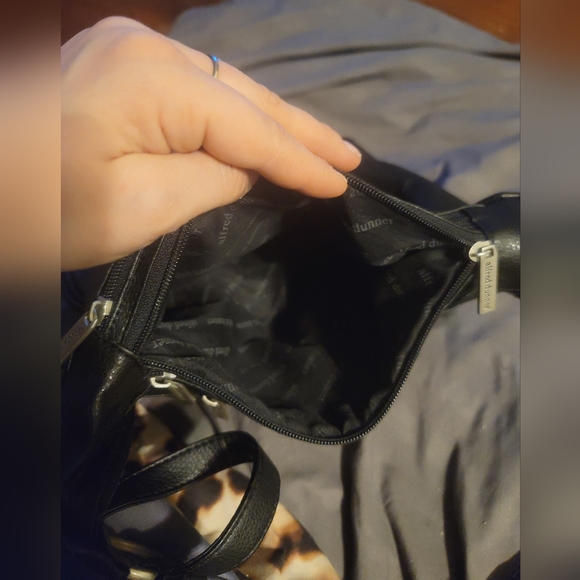 Alfred Dunner Crossbody Purse - Picture 11 of 11